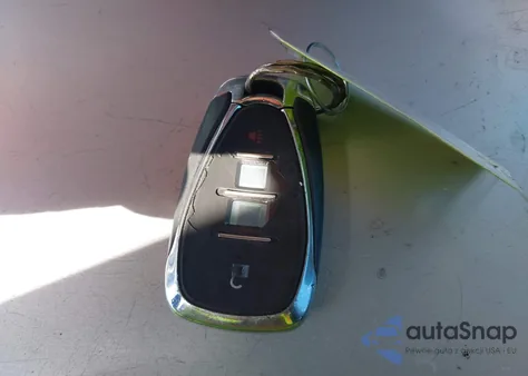 2018 Chevrolet Trax Lt z USA, uszkodzony, nr VIN KL7CJPSB8JB574026